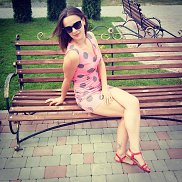 Alina Linova, 33 , 