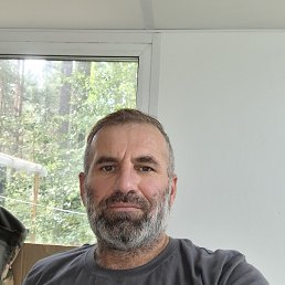 Odiljon, 41, ,  