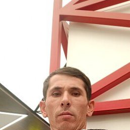 Elyorbek, 35, 