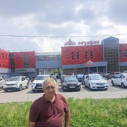 ������, ����, 62 ����