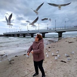 Maria, , 70 