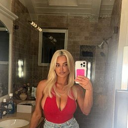 Clara, 33, 