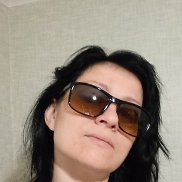 Inna, 40 , 