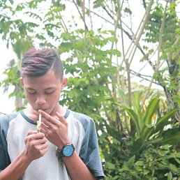 Ujar, 23, 