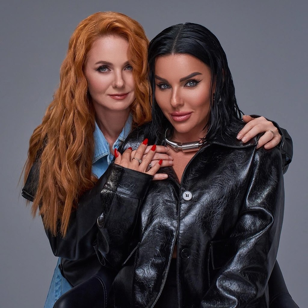  t.A.T.u. .-   