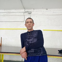 ������, 43 ����, ����