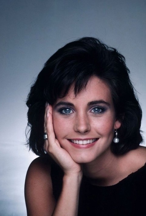 22-e ep p   (Courteney Cox), o   cep p. ... - 5
