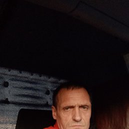 �������, 52 ����, �����������