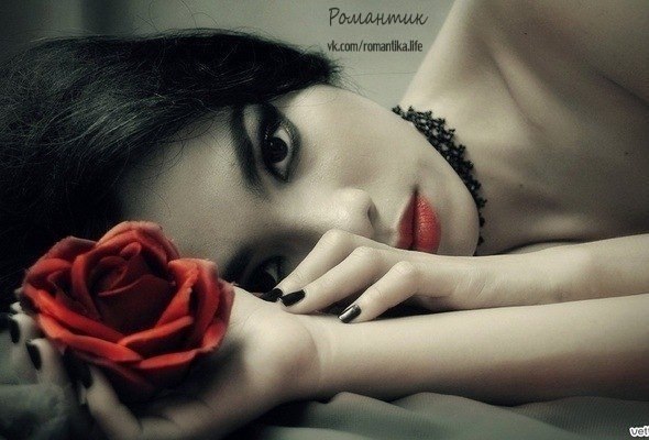 Ты герой не моего романа: Ни любовник, ни жених, ни муж... Почему же долго и упрямо Я искала ...