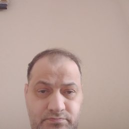 Samir, 38, 