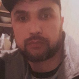 Ali, , 37 
