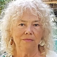 Ольга, 67 лет, Санкт-Петербург Ольга, 67 лет, Санкт-Петербург