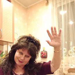 Galina, 68, 