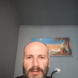 Oguz, 39, 