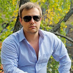 Max, 41, 