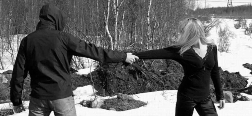 Состояние застоя.Весенний холод не похож на холод зимний,Он неуклюже страх наводит по ночам.Вот ...