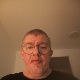 Cyril, 47, 