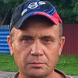 Viktor, 49, 