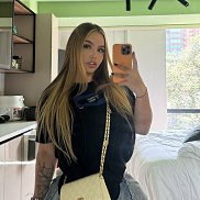 Milaya, 19 , 
