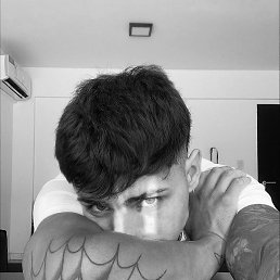 ���������, ������������, 33 ����