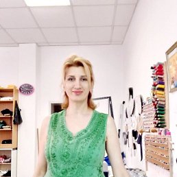 Alina, 51, 