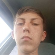 Денис, 18 лет, Новочеркасск Денис, 18 лет, Новочеркасск