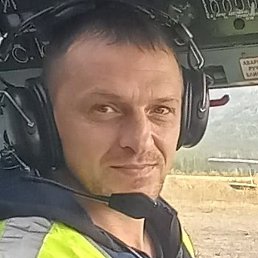 ����, ������, 44 ����