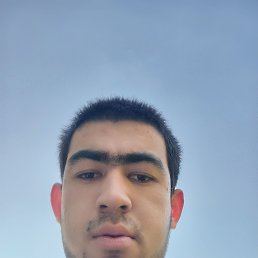 Azizbek, 21, 