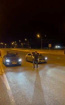 Стрит рейсинг или незаконные уличные гонки ..!! Снова вошли у нас в моду)) длина гонки 1560 — 2,896 ...