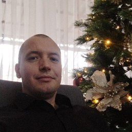 ������, 34 ����, ������-��-����