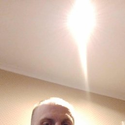 ������, ����, 33 ����