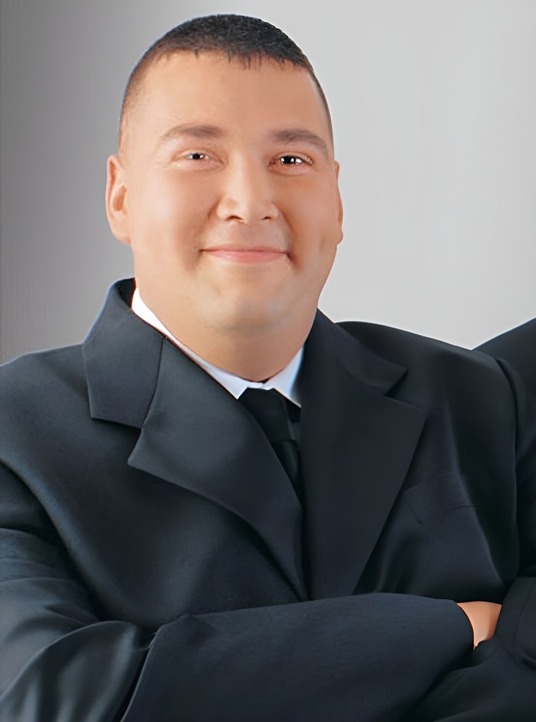     . 2001        . ... - 4