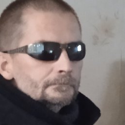 Andrej, , 43 