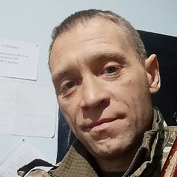 Petr, , 42 