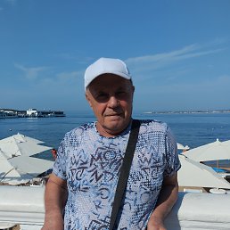 SERGEI, 63, 