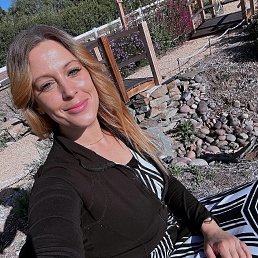Katerina Wrenley, 33, -