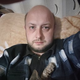 Alex, 34, 