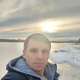 �������, 44 ����, �����������