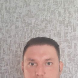 RUSLAN, 33, 