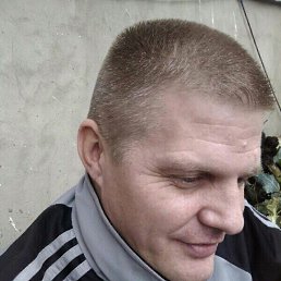 Evgeniy, 47, 