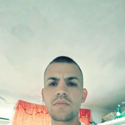 Pablo, 28, 