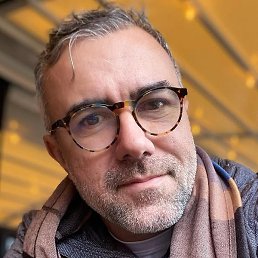 ������, ������� ��������, 52 ����