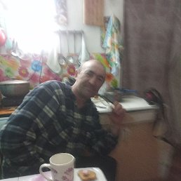 ������ ���������, 52 ����, �����������