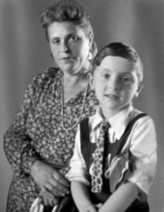 :) 80      .   (24.5.1940,   ... - 2