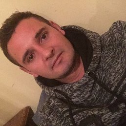 Vasi, 33, 