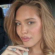 , 27 , Los Angeles