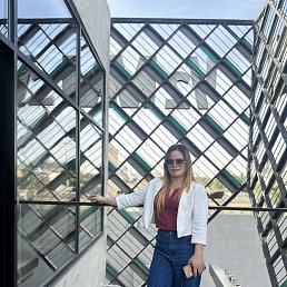 Evelyn, 40, 