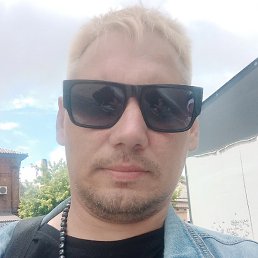 Ivan, , 37 
