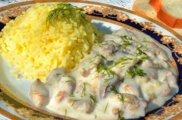 Курица в молочно - чесночном соусе.Курица в молочно - чесночном соусе - блюдо, которое просто и ...