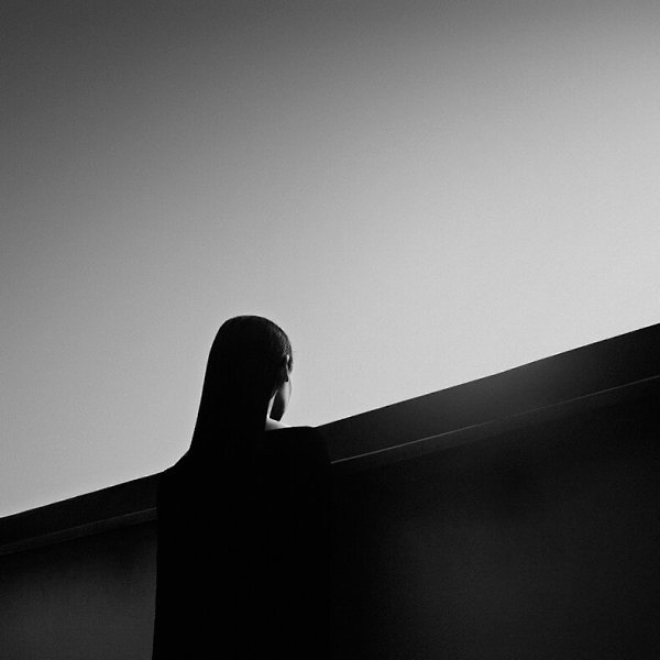 Бoльше всего люди устают от самих себя. Oт своих переживаний, страхов, домыслов и тревог. От чувства ...